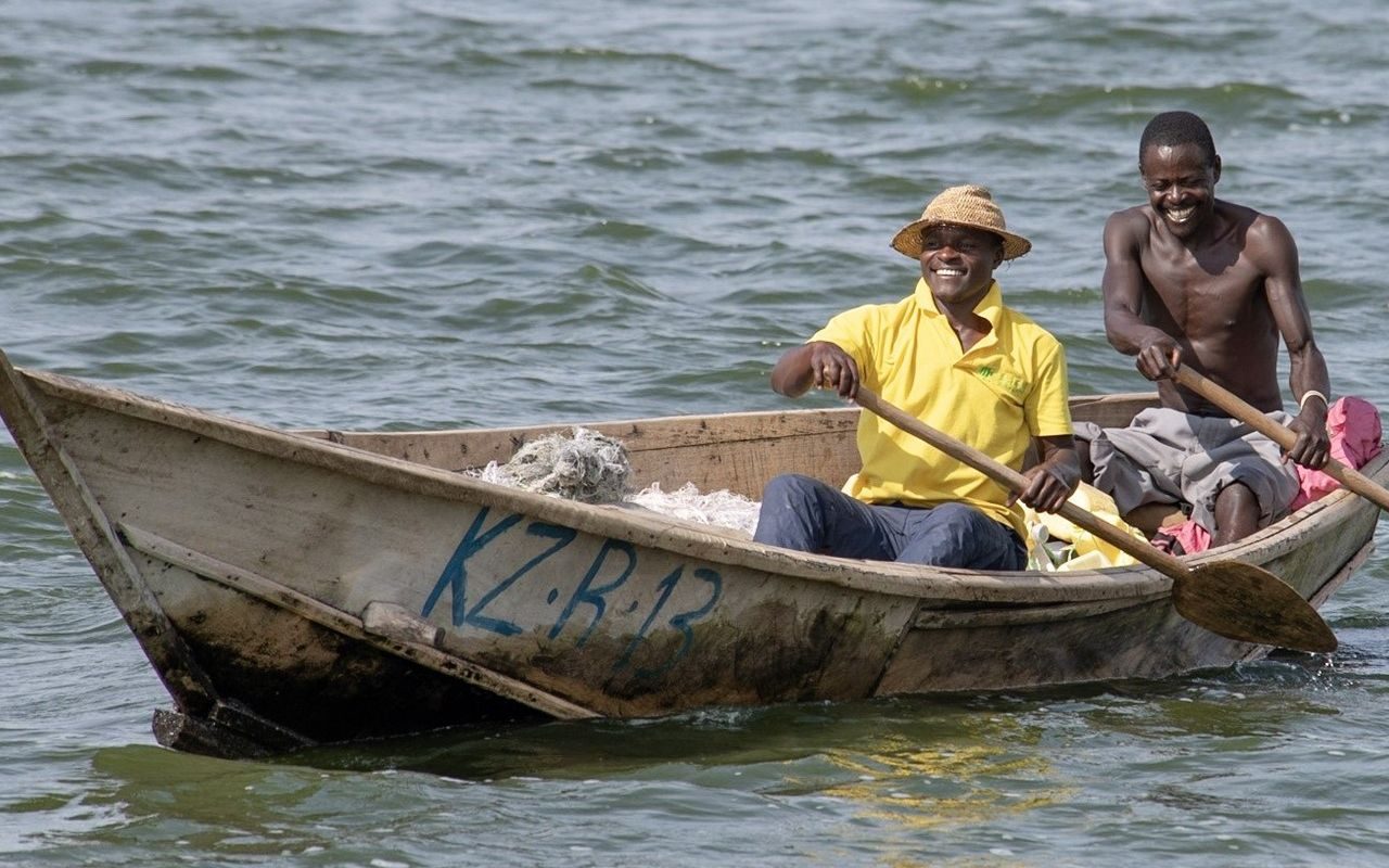 5 Days Lake Bunyonyi, Gorilla, Queen Elizabeth N.P.