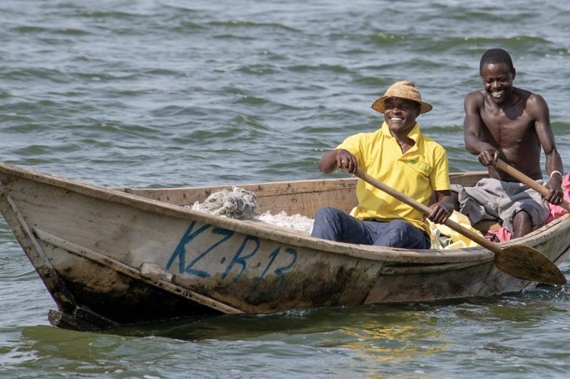 5 Days Lake Bunyonyi, Gorilla, Queen Elizabeth N.P.